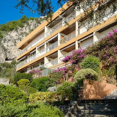Le Clos Charmerade شقة